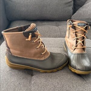 Sperry Women's Brown and Black Winter Boots